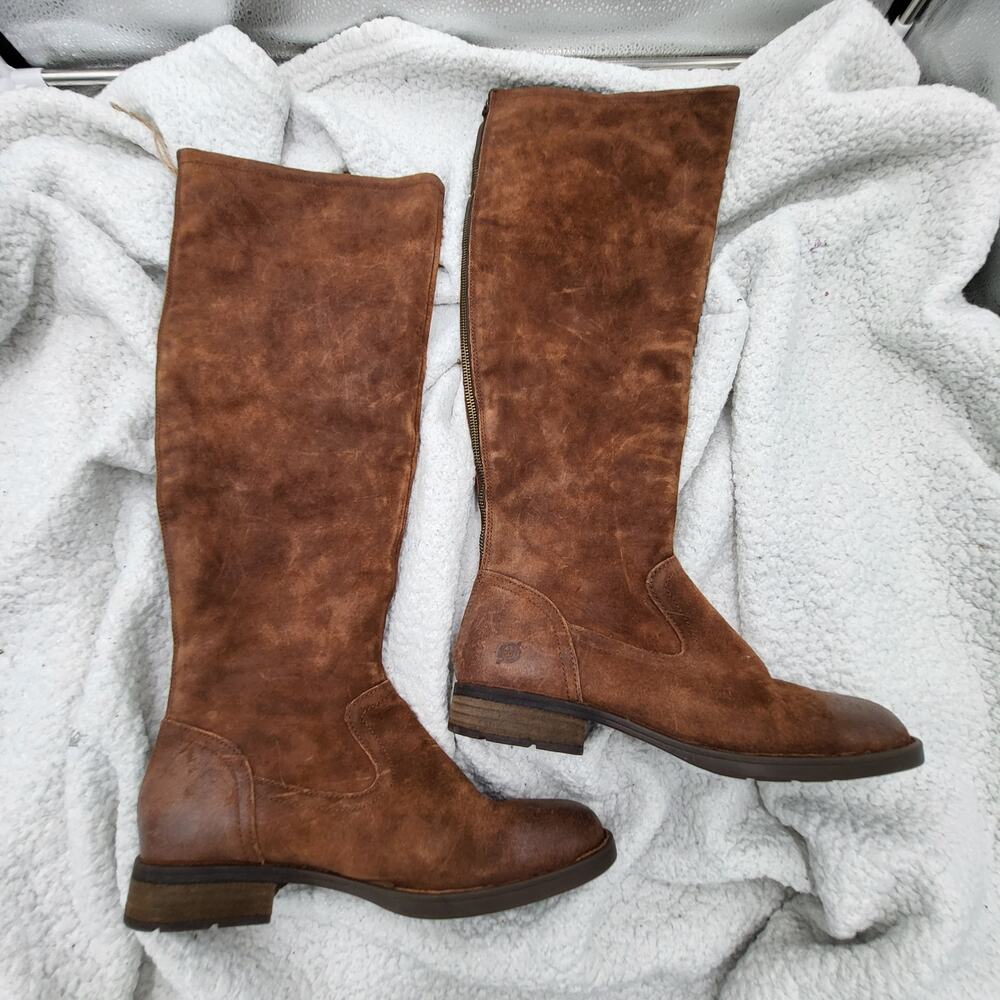 NEW Born Borman women's knee-high distressed brown suede size 9M
